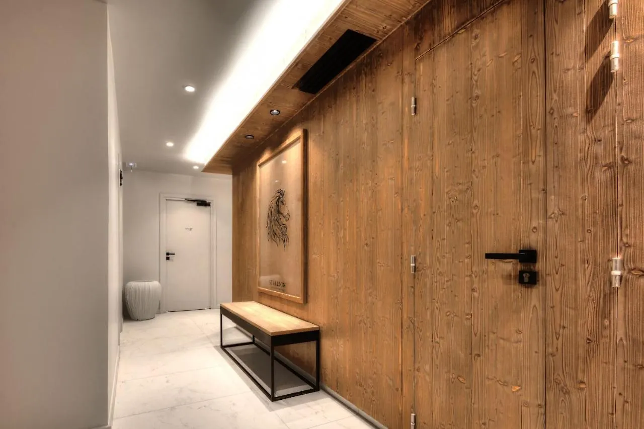Stallion D15 Megeve Apartment